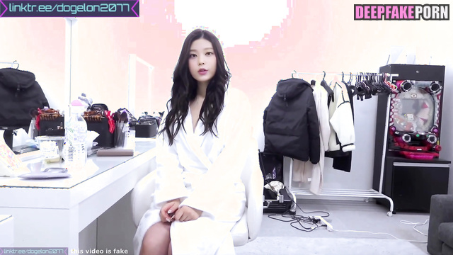 He fucked her in missionary after tender cunni ニュージーンズ セックスシーン Haerin ai