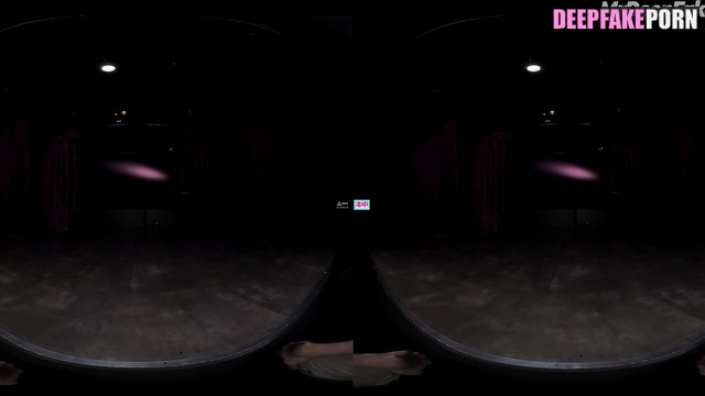 VR Japanese girl wants to dance erotic dances for u 深層学習プログラム deep learning program