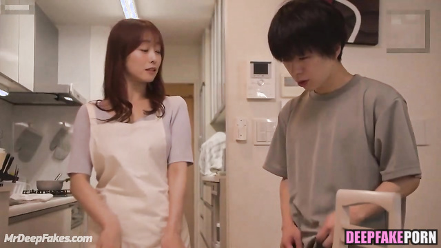 She took pity on him and brought home, Haruka Fukuhara (福原遥 性別) real fake
