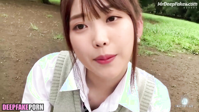 아이유 가짜 포르노 teen watching your reaction during sex with you, IU real fake