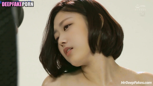 ニュージーンズ ポルノ threesome ended with warm cum on her body - Haerin face swap