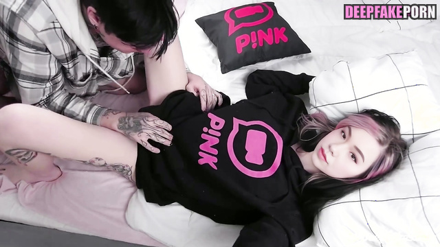 QuarterJade in deepfake erotic / she invited a handsome guy from Twich