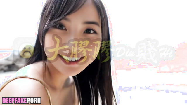 網紅 Internet celebrity 阿冰 Sabrina Ng plays with her titties for your pleasure