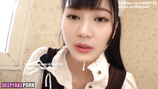 J-Pop idol Ikuta Erika [Nogizaka46] doing a BJ = 生田 絵梨花 乃木坂46 フェイクポルノ [PREMIUM]