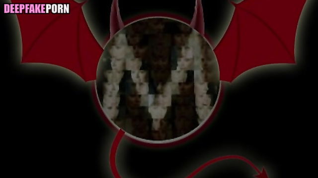 IU spit his sperm on his palm after hottest fuck 아이유 인터넷 연예인 real fake [PREMIUM]