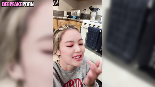 Your sperm is her favorite treat, Jennie in pov sex tape / 제니 블랙핑크 [PREMIUM]