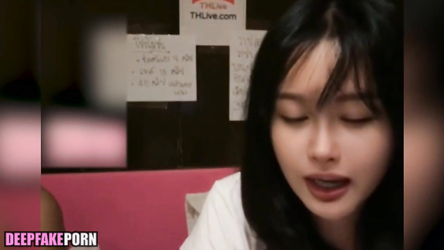 Fake NMIXX  Sullyoon let me suck her nipples 설윤 엔믹스