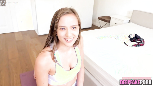 Korean star 한국어 Jisoo 지수 likes to share boyfriend's cock with girls BLACKPINK 블랙핑크 [PREMIUM]