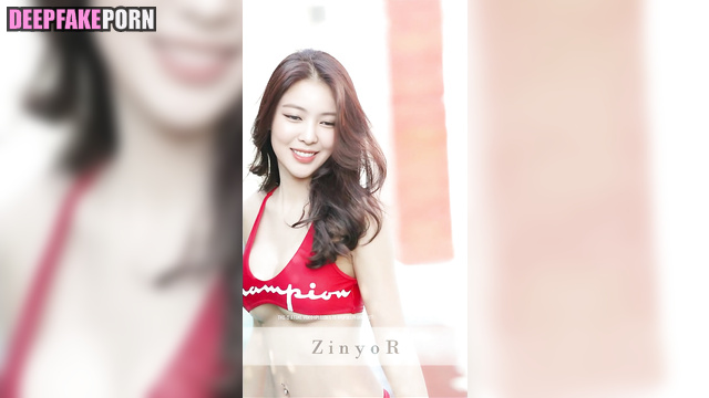 Fake BLACKPINK Jennie shows off her nice body via selfie videos 딥페이크 에로 블랙핑크 제니