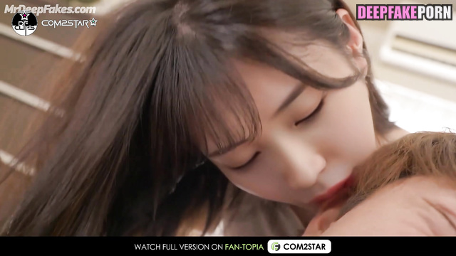아이유 IU [deepfake 딥페이크] seduces me with her passionate behavior