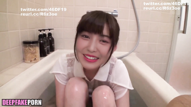 浜辺美波 Hamabe Minami sucks me in bath (ディープフェイク エロ  deepfake) [PREMIUM]