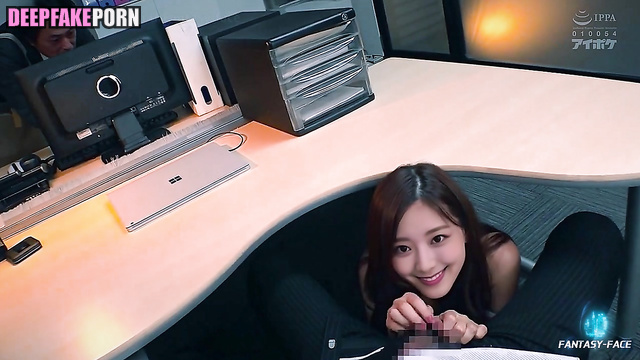 신유나 Yuna (Shin Yu-na) stayed with me after tough work deepfake 있지 ITZY [PREMIUM]