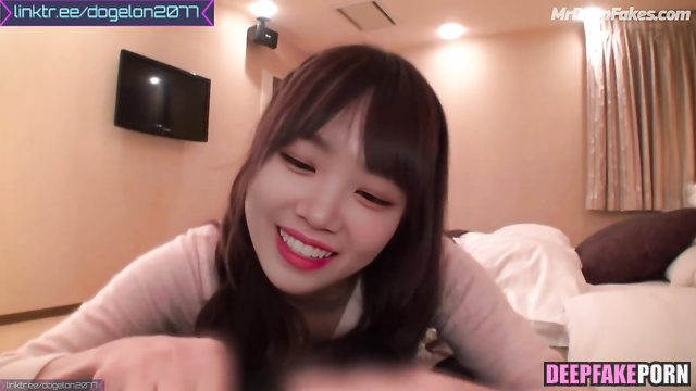 채원 Chaewon POV deepfake sexy showing 딥페이크 how she can suck 아이즈원/IZ*ONE | IZONE