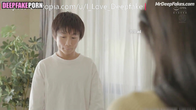 Liu Yifei 刘亦菲 cums from what my tongue can do (假色情片 fake porn)