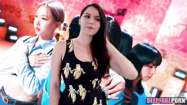 Nude Mina's ass wants your cock ヌード 名井 南 [PREMIUM]